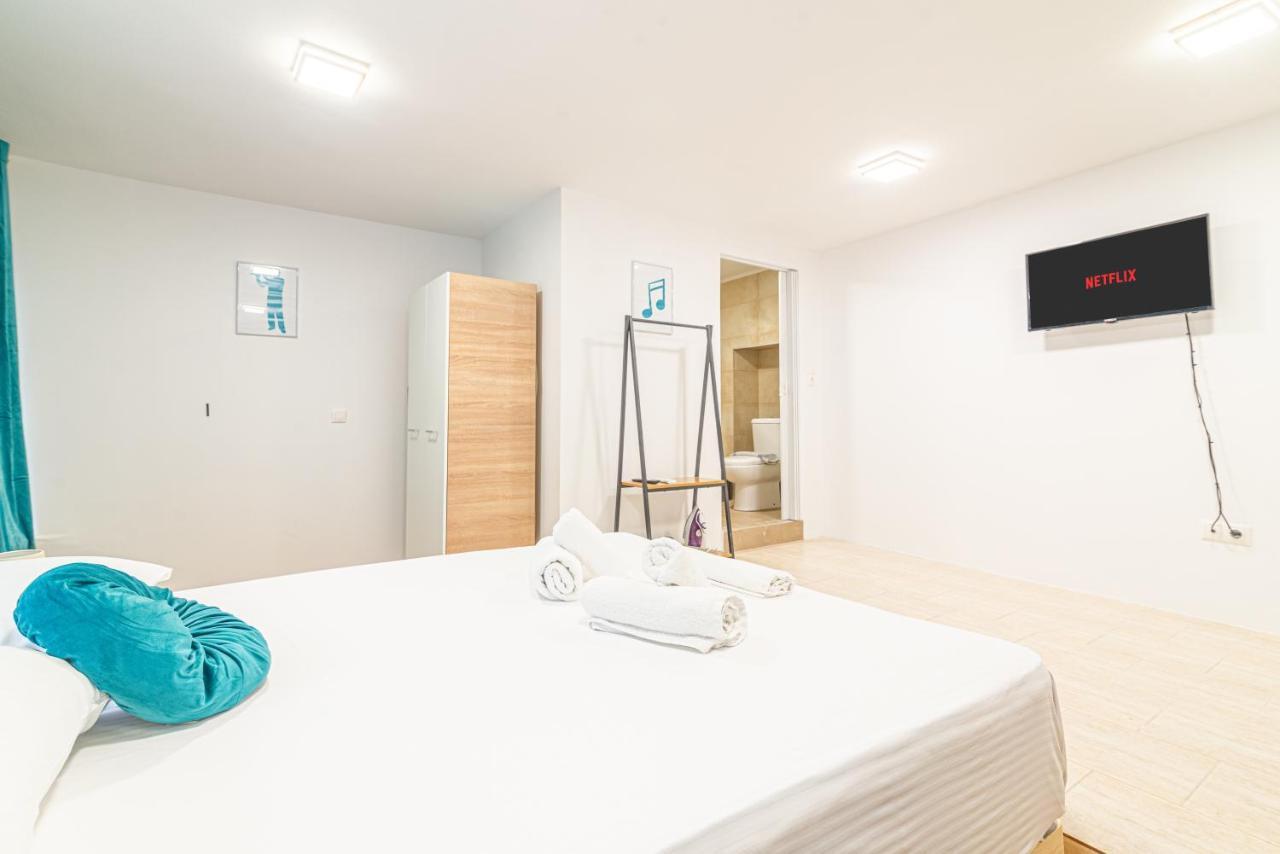 New Loft In The Heart Of City Center Heraklion Exterior foto